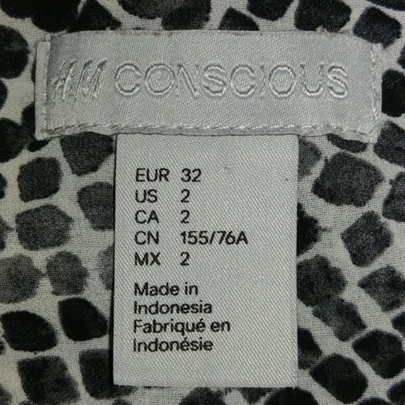 H&M Animal Print Tank Top Spaghetti Strap Size 2 - Picture 12 of 13